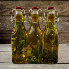 KILNER - Botella Tapa Roja Con Cierre Clip 055Lt