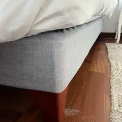 CASA CECILIA - Faldón Elasticado 1.5 Plaza Gris Claro