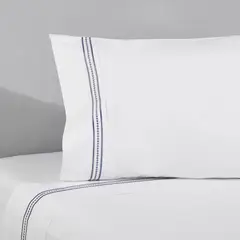 NINA HERRERA - Sábana Bordada Diamond Denim 200 Hilos 1,5 Plaza
