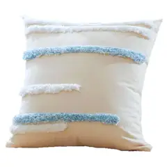 BOHEMIK - Cojín con franjas bordadas de colores blanca y celeste