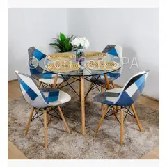 CORI CORI - Comedor Mesa Eames Vidrio 80 cm + 4 Sillas Patchwork Celestes