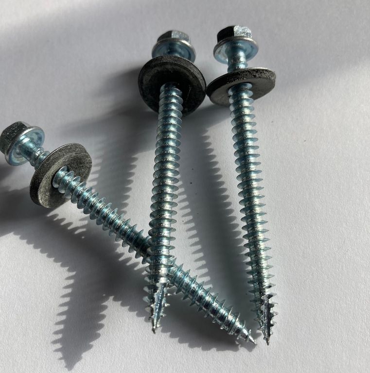 100 Tornillos para Techo de 10 x 1.1/2 Punta Fina