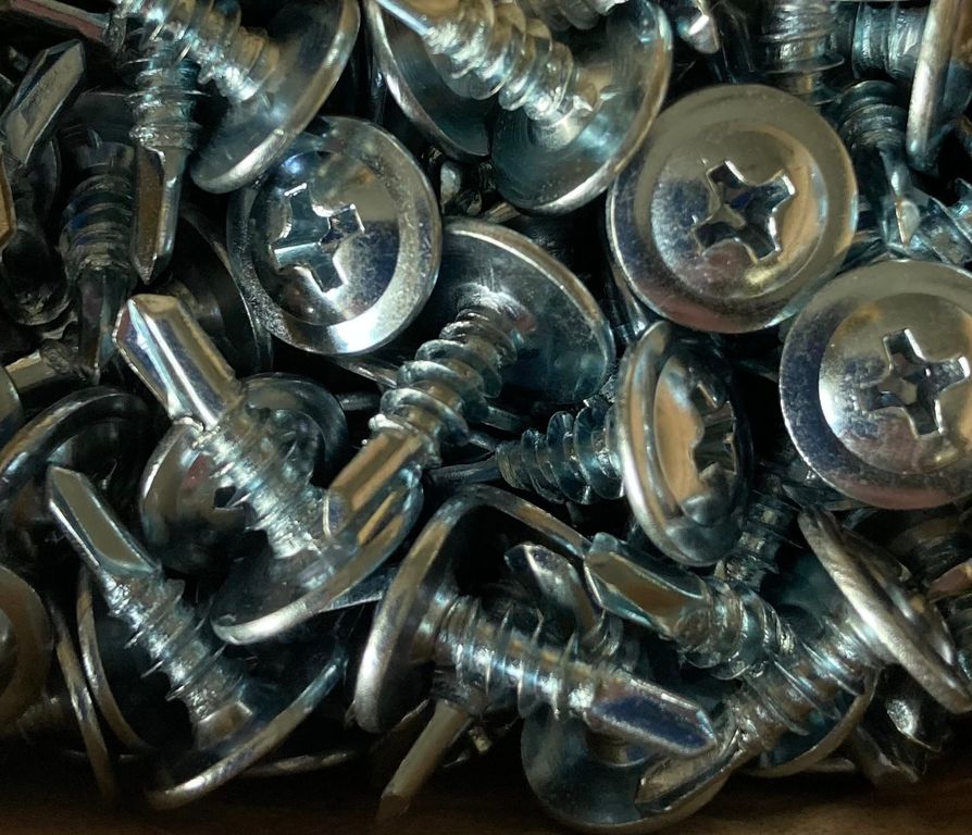 1000 Tornillos Lenteja 8x1/2 Punta Broca