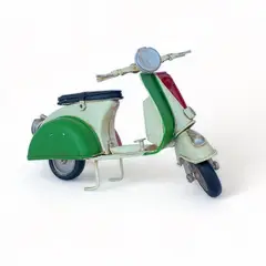 MONTREAL - Moto A Escala Tipo Vespa Decoración Vintage En Fierro M