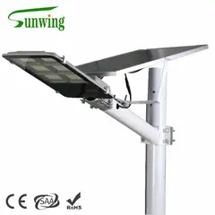 SUNWING - Foco Solar Street 300W con brazo de soporte