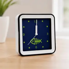 GENERICO - Relojes alarma niño con diseño de pez plástico blanco 16 × 4 × 15 cm