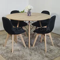 CORI CORI - Juego de Comedor Mesa Wood 100cm + 4 Capitonne Velvet