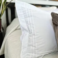 CASA CECILIA - Funda de Almohada 50X70 Blanca Modelo Pliegues