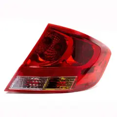 ALTERNATIVE - Farol Derecho Chevrolet Sail 1.4 2010 - 2015
