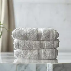 KARSTEN - Juego 3 toallones baño 600gr blancos
