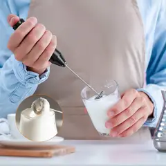 MOVI - BATIDOR Y ESPUMADOR PARA CAFE Y TRAGOS