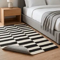 BAZHARS - BAJADA CAMA DE LANA 080X120 CM KILIM GALLE OP ART BN