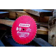 DIABLO - Disco Sierra 10 PuLG 40 Dientes Rojo- E.o