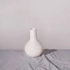 RE DECORA - Florero de Cerámica Blanco Cuello Alto