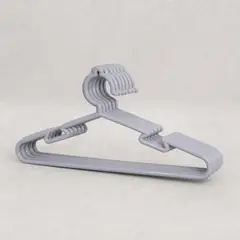 HOMESTAR - Set de 5 Perchas Plásticas Antideslizantes - Gris