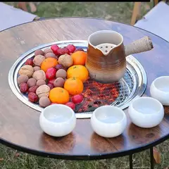 MOVI - Mesa Portátil con Parrilla de Carbón Incorporada Plegable y Compacta