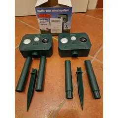 MOVI - REPELENTE DE ANIMALES ULTRASONICO CON PANEL SOLAR