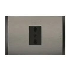 BTICINO - Enchufe 2P+T 10-16A 250V Antracita Metal Titanio Nobile.
