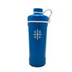 PONTIFICIA UNIVERSIDAD CATOLICA DE CHILE - SHAKER METALICO 950 ML UNIVERSIDAD CATOLICA