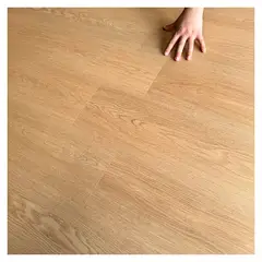 NOVAHUS - Piso SPC Roble Clásico Click 5+1mm 18,2cm x 122cm rend 2,2 m2