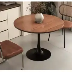 IDEEHOUSE - Mesa Redonda Tulip 80 Cm Diámetro / Con Textura