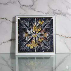 GENERICO - Cuadro de mariposas en tonos dorados y blancos 80x80cm