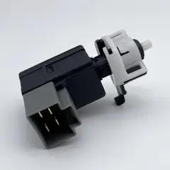 HYUNDAI - Switch De Freno Original Eon 2011 - 2019