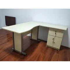 GENERICO - Escritorio Ejecutivo en L Blanco Arce 135 cm