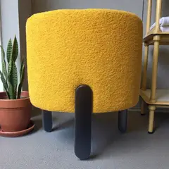 MANUFACTURAS P&M - Pouf Redondo Amarillo 3 Patas Negras 40 x 40 x 45 alto