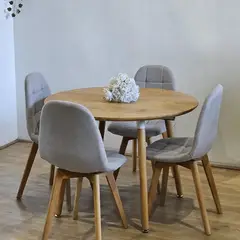 CORI CORI - Comedor Mesa Aura Wood 100cms + 4 Sillas Capitonne Velvet