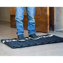 KOKOMAT - Limpiapies Choapino Trenzado Negro Franja Beige 45x75cm
