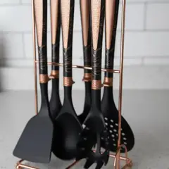 IRM - Set Utensilios Cocina 7 Piezas Silicona Negro Marmoleado Soporte Metal Rose Gold FIGOIMPORT