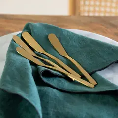 BASEMENT HOME - Set de Cuchillos para Untar Acero Inoxidable Dorado