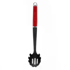 KITCHENAID - Cuchara Nylon Ranurada Pasta Mango Rojo