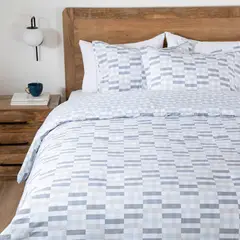 BASEMENT HOME - Plumón Estampado Reversible Born
