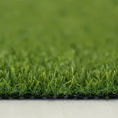 PYRAMID - Pasto Sintético Garden 20 mm 2x4 metros
