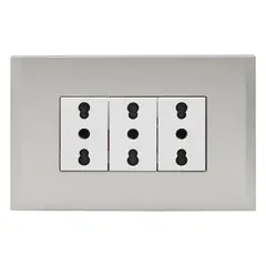 BTICINO - Placa armada Nóbile tomacorriente triple 10/16A color Perla