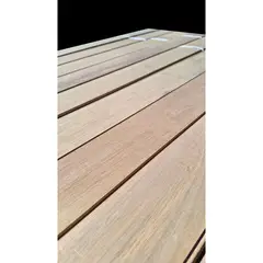 GENERICO - Deck madera 1.9 mm Teca Albura blanca/dorada, duramen marrón. 9.5x240 cm