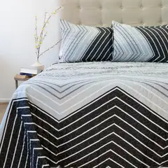 DORAL - Quilt 2 plazas Stitchy Multicolor