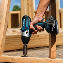 MAKITA - Llave De Impacto 1/2" 18V 1 Bateria 1 Cargador Rapido