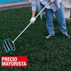 ERGO - Rodillo aireador para tierra de metal verde