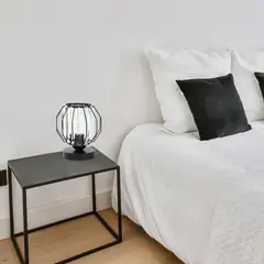 JUST HOME COLLECTION - Lámpara de Mesa VERONA Negro 18x21 cm