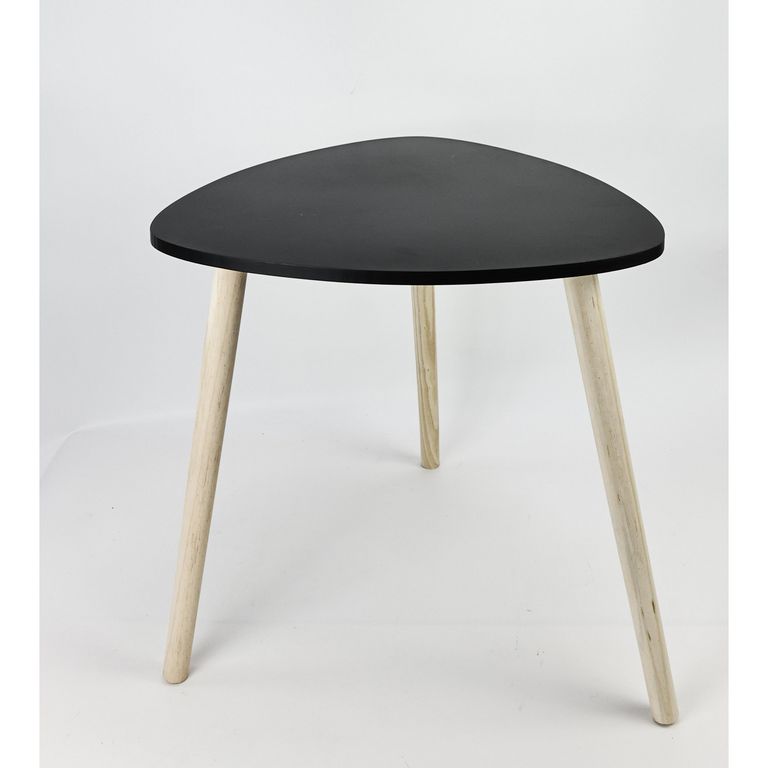 Mesa de Centro Triangulo Negro 48x48x46 cm