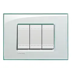 Bticino - Placa rectangular aguamarina 3 módulos c/chasís